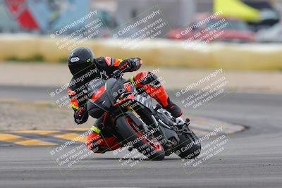 media/Jan-15-2023-SoCal Trackdays (Sun) [[c1237a034a]]/Turn 2 Set 2 (1155am)/